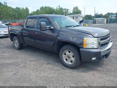 3GCPKSE30BG****** 2011 Chevrolet Silverado 1500