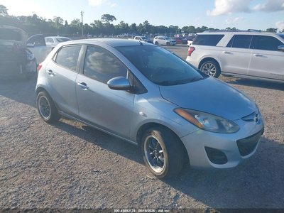 JM1DE1KY2D0****** 2013 Mazda 2
