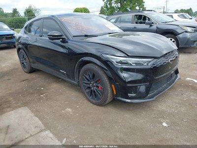 3FMTK3SUXSM****** 2025 Ford Mustang Mach-E