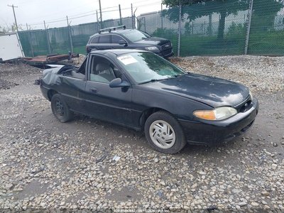 3FAFP13P22R****** 2002 Ford Escort