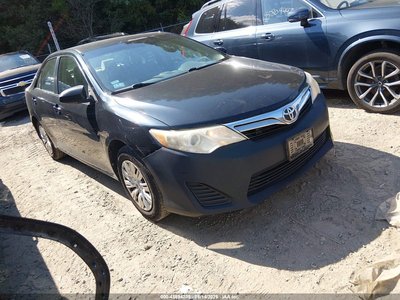 4T4BF1FK2CR****** Salvage and Wrecked 2012 Toyota Camry in Taunton