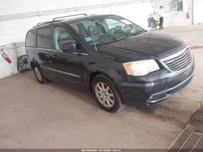2C4RC1BG6ER****** 2014 Chrysler Town & Country