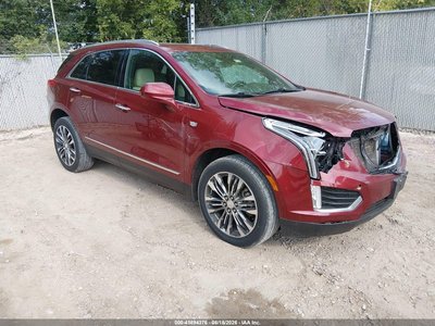 1GYKNERS1HZ****** 2017 Cadillac XT5