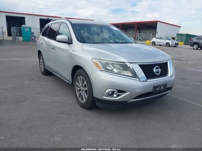 2016 Nissan Pathfinder