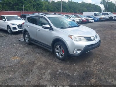 2T3RFREV0FW****** 2015 Toyota RAV4