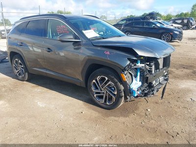 2025 Hyundai Tucson Hybrid