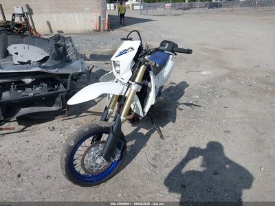 JS1SK44A6K7****** 2019 Suzuki Dr-z400