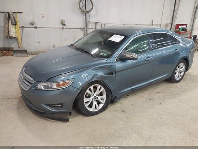 2010 Ford Taurus