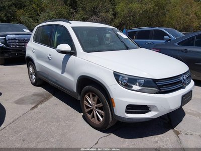 WVGAV7AX2FW****** 2015 Volkswagen Tiguan