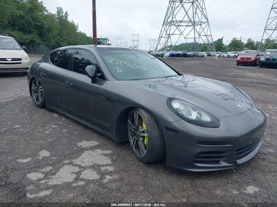 WP0AD2A70EL****** 2014 Porsche Panamera E-hybrid