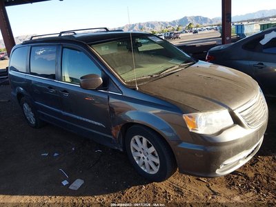 2C4RC1BG6GR****** 2016 Chrysler Town & Country