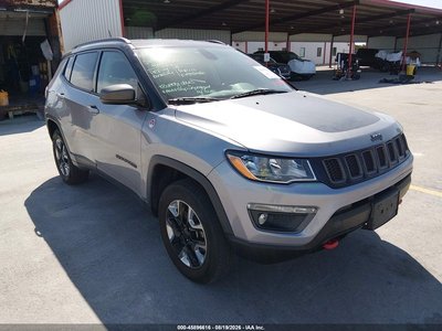 3C4NJDDB5JT****** 2018 Jeep Compass
