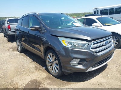 1FMCU0J98HU****** 2017 Ford Escape