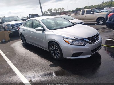 1N4AL3AP4HC****** 2017 Nissan Altima