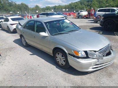 4T1BG22K1YU****** 2000 Toyota Camry