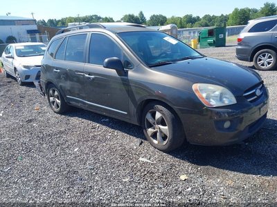2009 Kia Rondo