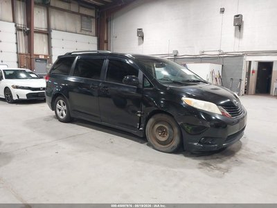 2012 Toyota Sienna