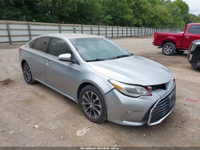2016 Toyota Avalon