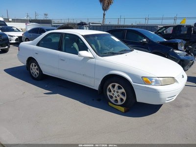 1999 Toyota Camry