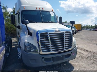 3AKJGLD54FS****** 2015 Freightliner Cascadia 125