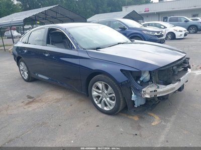 1HGCV1F13KA****** 2019 Honda Accord