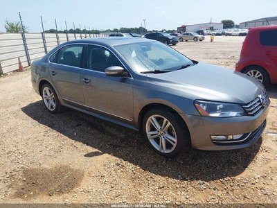 1VWBN7A36DC****** 2013 Volkswagen Passat