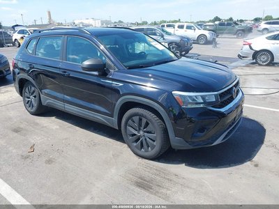 3VVAX7B25NM****** 2022 Volkswagen Taos