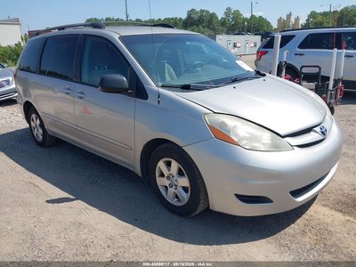 2010 Toyota Sienna