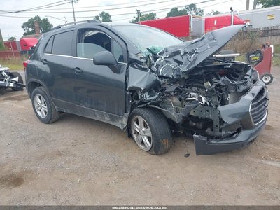 3GNCJLSBXKL****** 2019 Chevrolet Trax