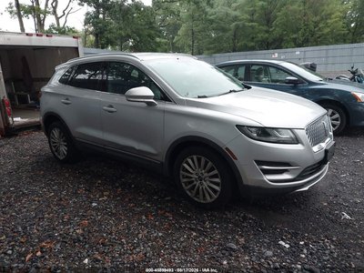 5LMCJ1D95KU****** 2019 Lincoln MKC