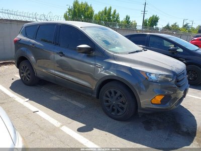 1FMCU0F72KU****** 2019 Ford Escape