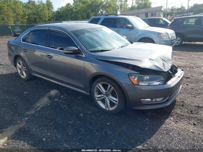 1VWCV7A37FC****** 2015 Volkswagen Passat