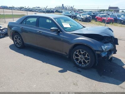 2C3CCAGG8GH****** 2016 Chrysler 300