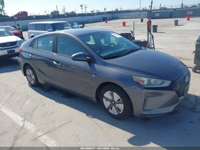 KMHC65LC1JU****** 2018 Hyundai Ioniq