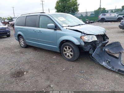 2008 Chrysler Town & Country