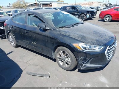 KMHD84LF7HU****** 2017 Hyundai Elantra