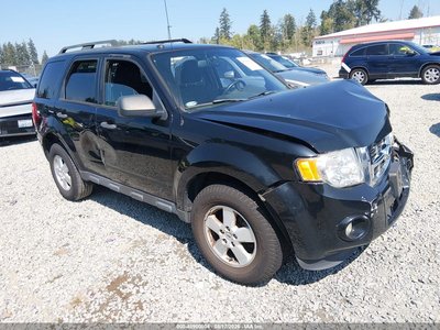 1FMCU0D75CK****** 2012 Ford Escape