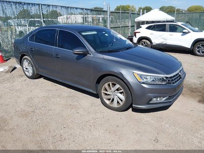 1VWBA7A33JC****** 2018 Volkswagen Passat