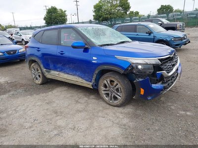 KNDEPCAA2M7****** 2021 Kia Seltos