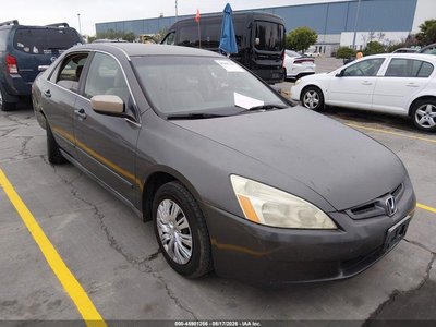 1HGCM56304A****** 2004 Honda Accord