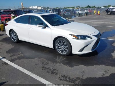 58AD11D17MU****** 2021 Lexus ES 250
