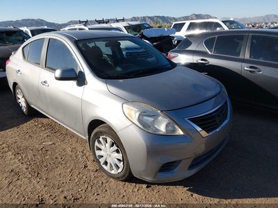 3N1CN7AP7EL****** 2014 Nissan Versa