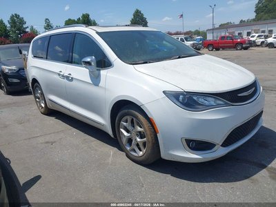 2018 Chrysler Pacifica
