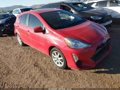 JTDKDTB37F1****** 2015 Toyota Prius C