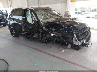 5UXKR6C52F0****** 2015 BMW X5
