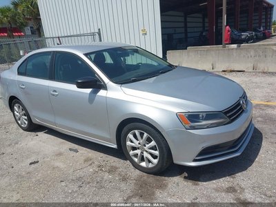 3VWD17AJ1FM****** 2015 Volkswagen Jetta
