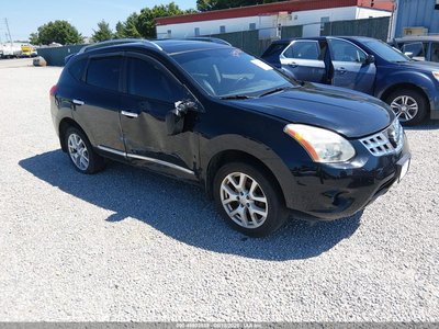 JN8AS5MV7CW****** 2012 Nissan Rogue