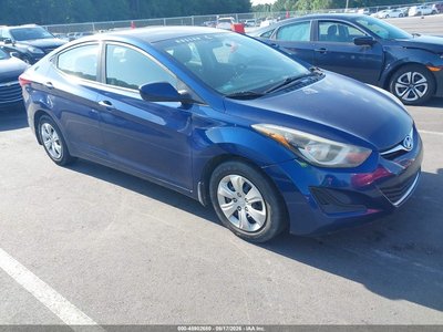 5NPDH4AE1GH****** 2016 Hyundai Elantra
