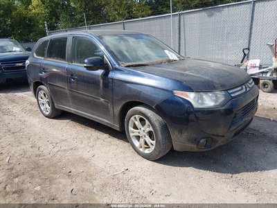 2014 Mitsubishi Outlander