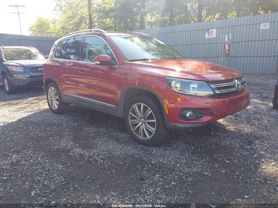 WVGAV7AX8CW****** 2012 Volkswagen Tiguan